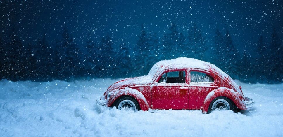 Обжаловать штраф за парковку на газоне, если припарковались на снегу зимой
